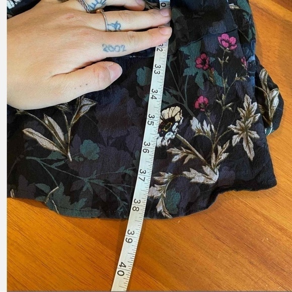 ASTR THE LABEL Black floral long sleeve dress size Small - Picture 9 of 9